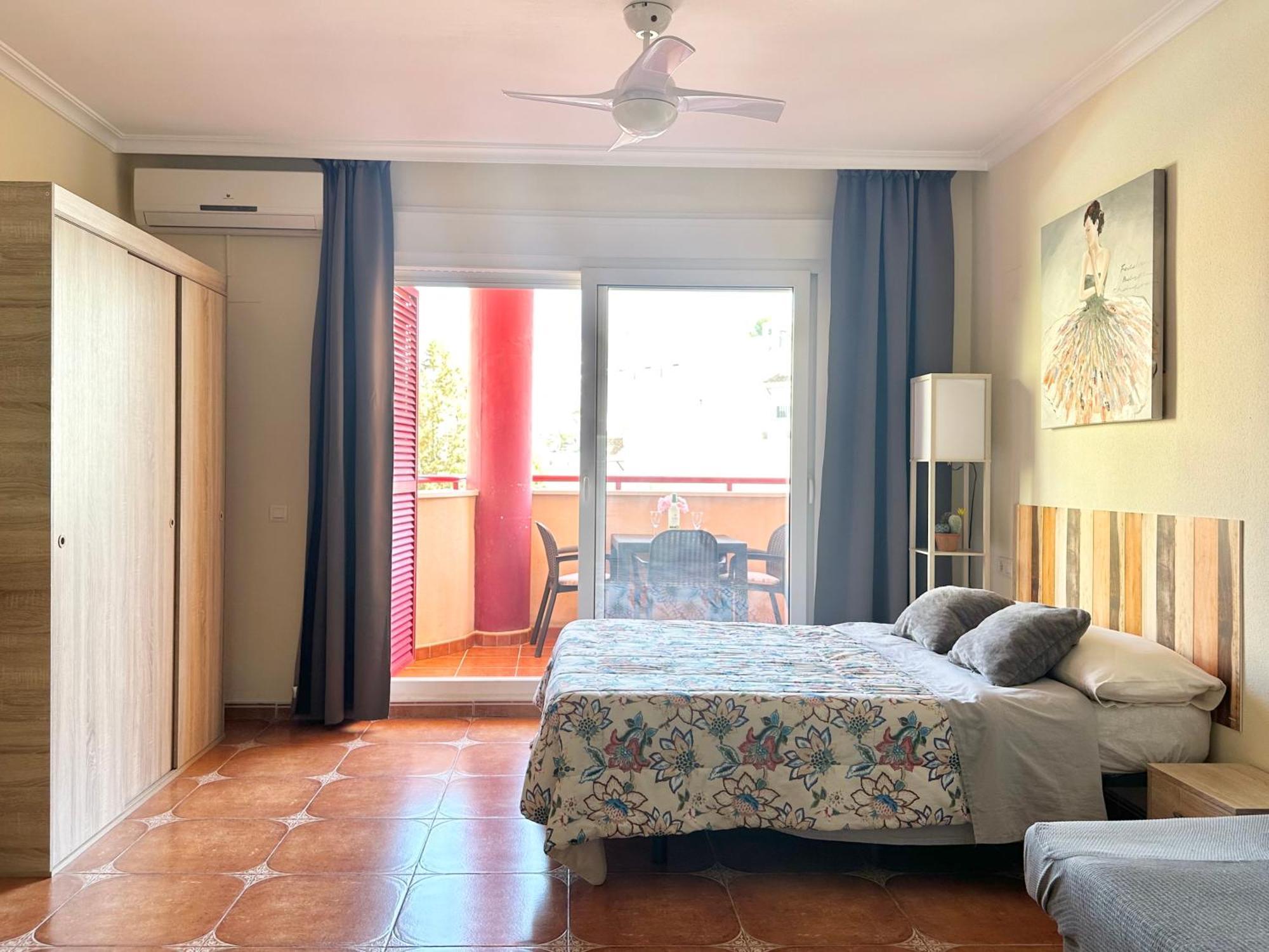 Costa Del Sol Seaside Studio - 5 Mins From Beach Fuengirola Ngoại thất bức ảnh