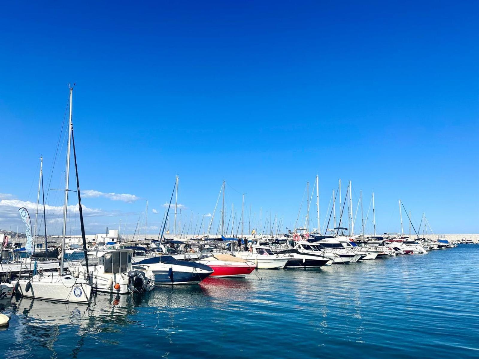 Costa Del Sol Seaside Studio - 5 Mins From Beach Fuengirola Ngoại thất bức ảnh