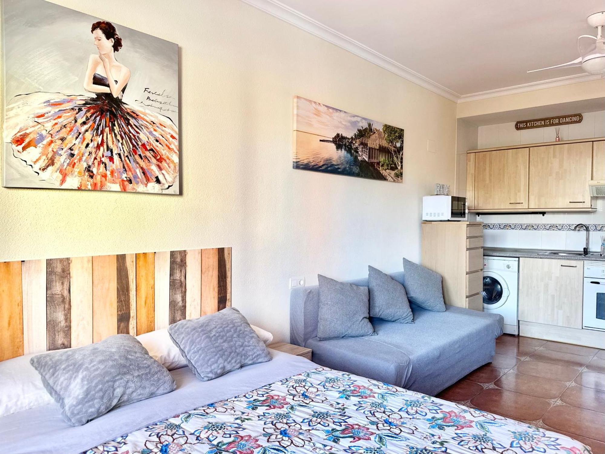Costa Del Sol Seaside Studio - 5 Mins From Beach Fuengirola Ngoại thất bức ảnh